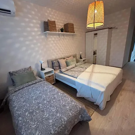 Mv-brilliant Apartment