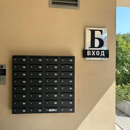 Mv-brilliant Апартаменты